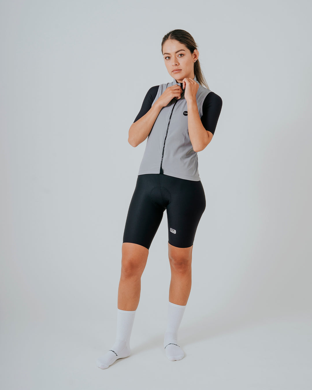 Chaleco Ciclismo Dama Cyclone Gris Platinum